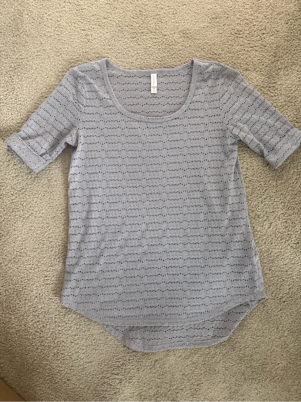Xhilaration Light Gray Lace-Pattern Scoop Neck Short Sleeve Top